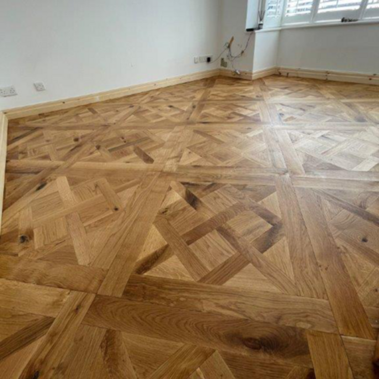 Versailles Panel Oak Floor